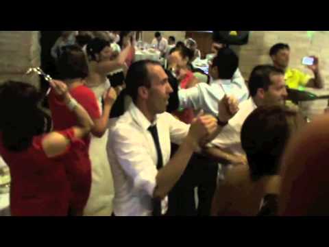 SPOSI E INVITATI BALLANO LA PIZZICA - FRANCESCO BARATTUCCI LIVE TRIO - ANIMAZIONE CASTELLO DI SEPTE