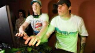 Download lagu Radioparty mp3