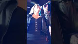 Chiquis Rivera Paloma Blanca Entre Botellas Tour