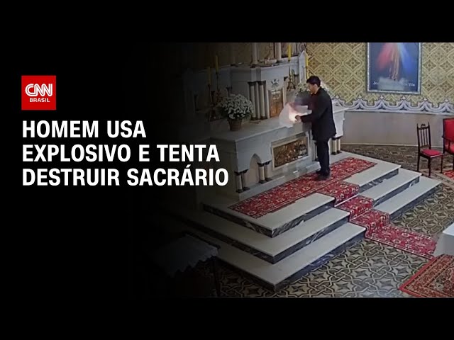 Homem usa explosivo e tenta destruir sacrário de igreja em SC | CNN NOVO DIA