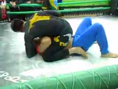 Ivo Monster vs Decho Bokido