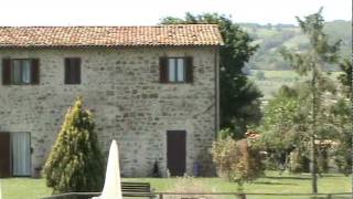 preview picture of video 'Vacation Rentals Assisi Apartment Umbria'