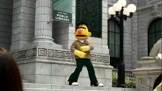 Universal Studio Singapore - Sesame Street 'When i grow up' *040912*