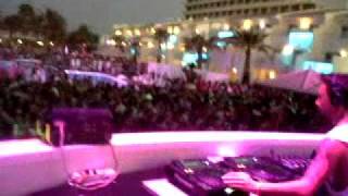 Dj Vitti playing Wonderful life at Usuahia, Ibiza 2011.