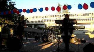 Lillix - Sweet Temptation (Live)