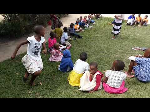 AGATAMBARO K'UMWANA ni Umukino wa kunzwe nabana. ( In ADEPR - SHELI ,The kids  learn through Plays )