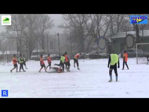 KSZO-Junior Ostrowiec Św. - Juventa Starachowice 0:9