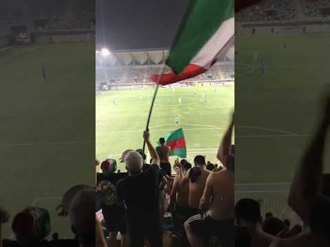 "Vayas donde vayas yo estaré" Barra: Los Tanos &bull; Club: Audax Italiano