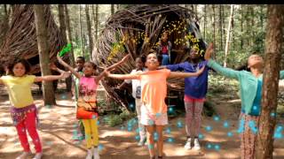 Kinderen voor Kinderen - Hallo wereld (Officiële videoclip)