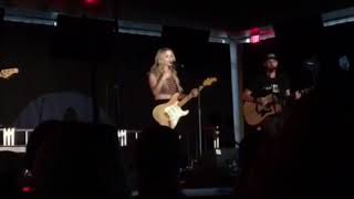Lindsay Ell - Wildfire @ Concert For A Cause (05/24/18)