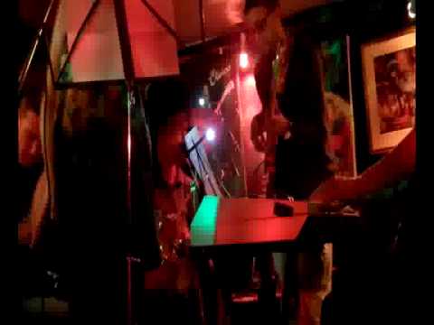 Tito Lopez Combo-Featuring Jimmy Eastwood'Tell me why.flv
