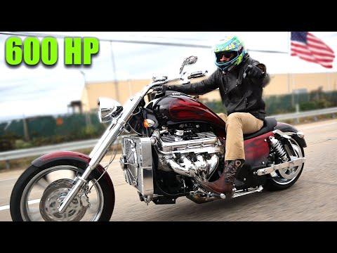 Why YOU Need to Buy a V8 Motorcycle: BOSS HOSS