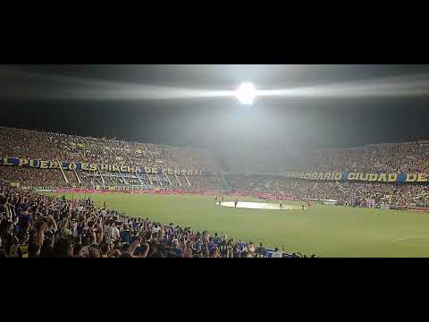 "Espectacular Recibimiento Rosario central vs talleres ." Barra: Los Guerreros &bull; Club: Rosario Central &bull; País: Argentina