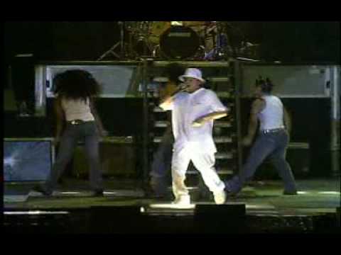 vico c en vivo - she like my reggae