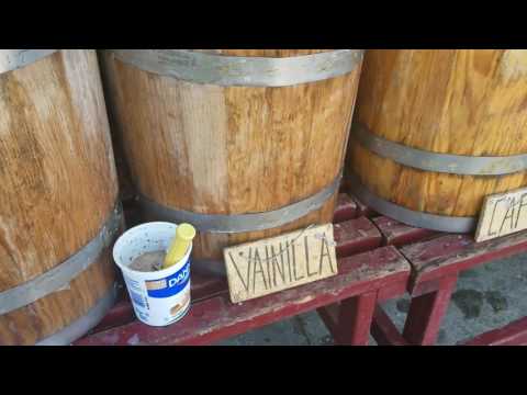 Aqui comprando  ice cream