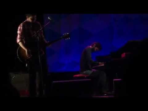 A Banda Mais Bonita da Cidade - Submundo Autofágico ♪