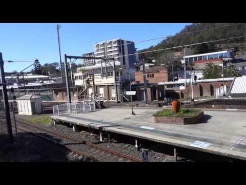 1106 / 1105 / MZ1434 / MZ1429 with Qube 4112 freight - 27/7/15