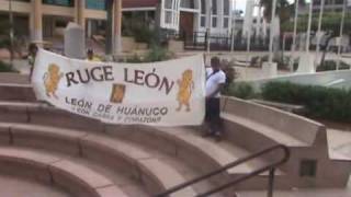 preview picture of video 'Hinchas del Leon de Huanuco (Los Pishtacos del Galeon)'
