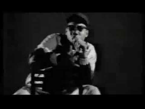 Girl Talk - "What's It All About" — Feed the Animals (4 of 14)