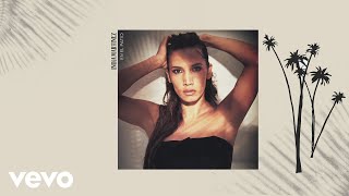 En el Patio Lyrics English Translation