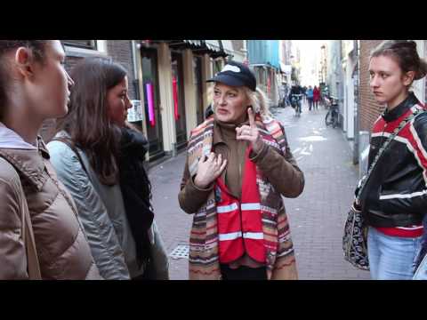 Blacklight in school