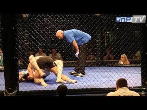 Kombat Komplett 6 - FIGHT: Chris Grantham vs.Mehmet Demirci