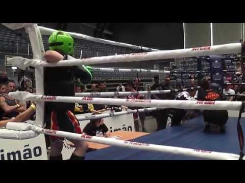 2015-05-01 WM-ISKA Tyler Felde Sieg im Finale Junior Muay Thai -33Kg - Sugambrer Fightclub