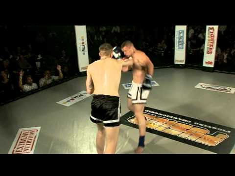 LUKAZ SCHWEITAHOWSKI VS ANDREW DELVE