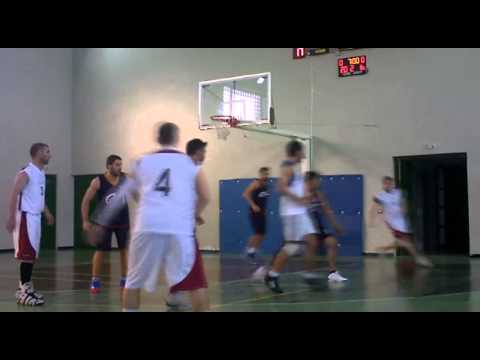 Cleveland Paraliers vs Ροζ Πάνθηρες