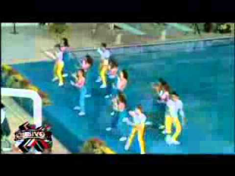 SuperXclusivo - Bailarina al agua