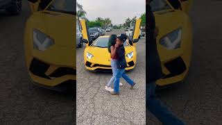 Lo Que El Morro Trae 🇲🇽🔥😎 #chinitopacas #fuerzaregida #shorts #baile  @pesopluma_oficial