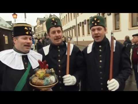 Der Weihnachtsmarkt in Seiffen | euromaxx