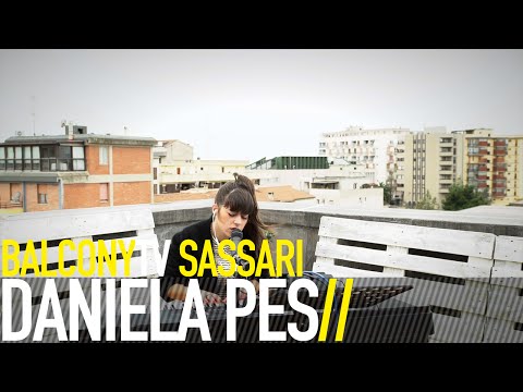 DANIELA PES - CLOSE TO YOU (BalconyTV)