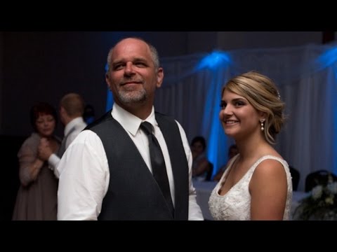 Bride Signs Song So Deaf Dad Could Understand Lyrics During Wedding Dance