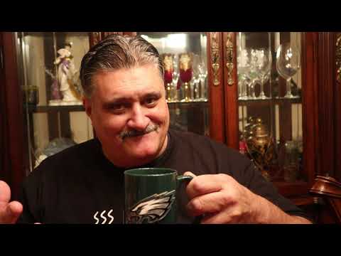 Folgers Classic Roast Ground Coffee & Instant Coffee Crystals Review/ Comparison