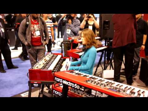 Rachel Flowers @ Namm 2015 - playing Knife Edge by E.L.P.