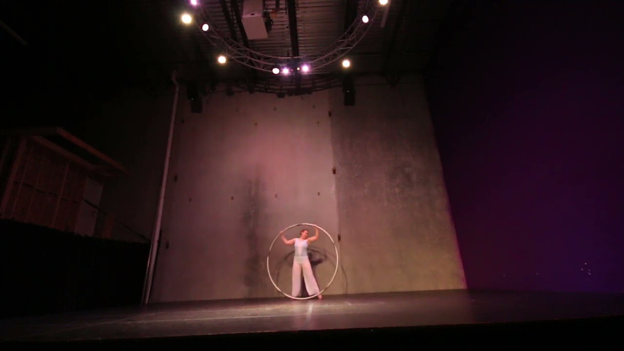 Promotional video thumbnail 2 for Zoe Gilbert’s Roue Cyr Wheel