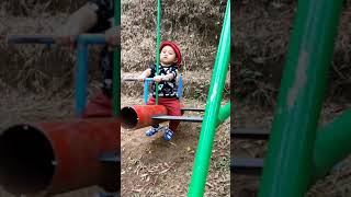 Download lagu Asik Naik Ayunan Pesawat mp3 Download lagu Asik Naik Ayunan Pesawat mp3