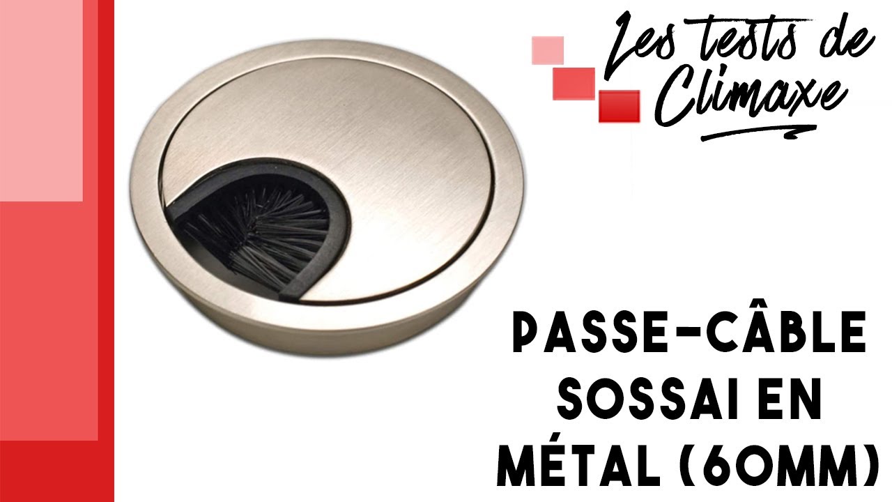 Test d'un passe-câble Sossai en acier brossé de 60mm de diamètre