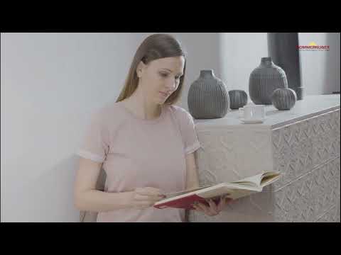 Die Ofenkachel. Haptik und Schönheit der keramischen Oberfläche.