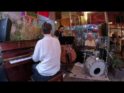 Beatrice – Sam Rivers – FAR Trio – Live aux 2 Pianos