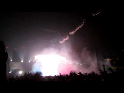 SHM   Every Teardrop is a Waterfall   DYWC + Remix   Quasar v Say My Name v Insomnia   Sweet Disposition