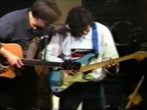 Tommy and Phil Emmanuel - Dueling Banjos & Pink Panther