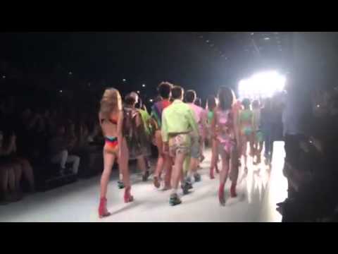 Fila final Amapô Verão 2016 SPFW