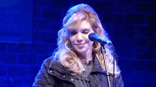 ALISON KRAUSS...Gentle On My Mind...2017