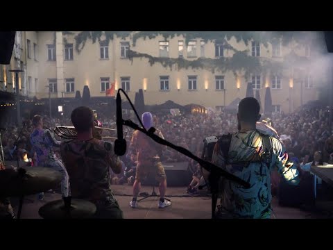 Monikos užkulisiai - Antikvariniai Kašpirovskio dantys