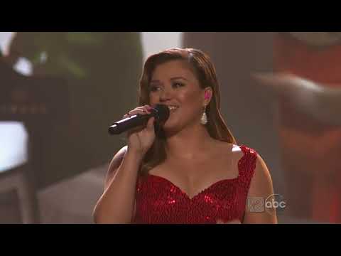 Kelly Clarkson   Mr  Know It All Live on American Music Awards 2011 HD