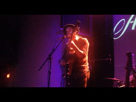 Leonardo Marques - Acordei (Live At Autêntica)