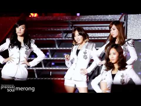 [Fancam] 111003 Taeyeon - Genie (Remix) @  Hallyu Dream Concert 2011 by merong