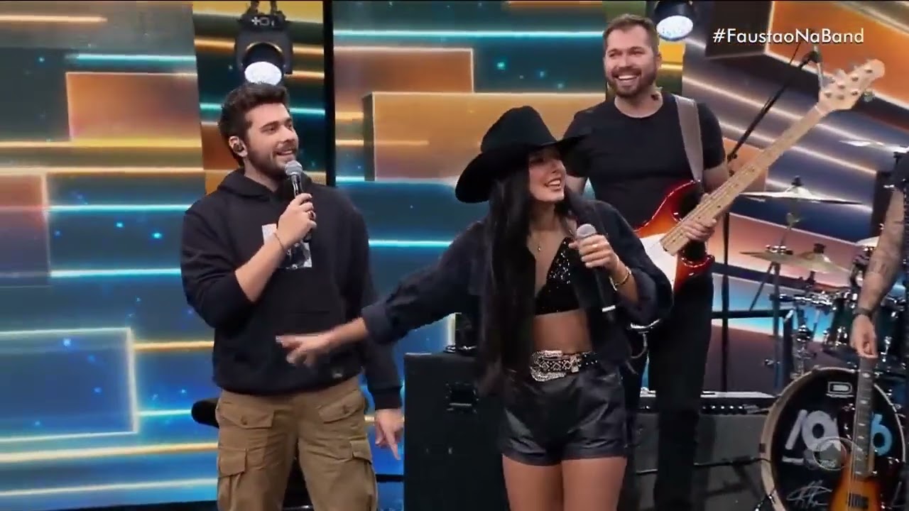 Ana Castela fala sobre intimidade com Gustavo Mioto: "Dou em cima"